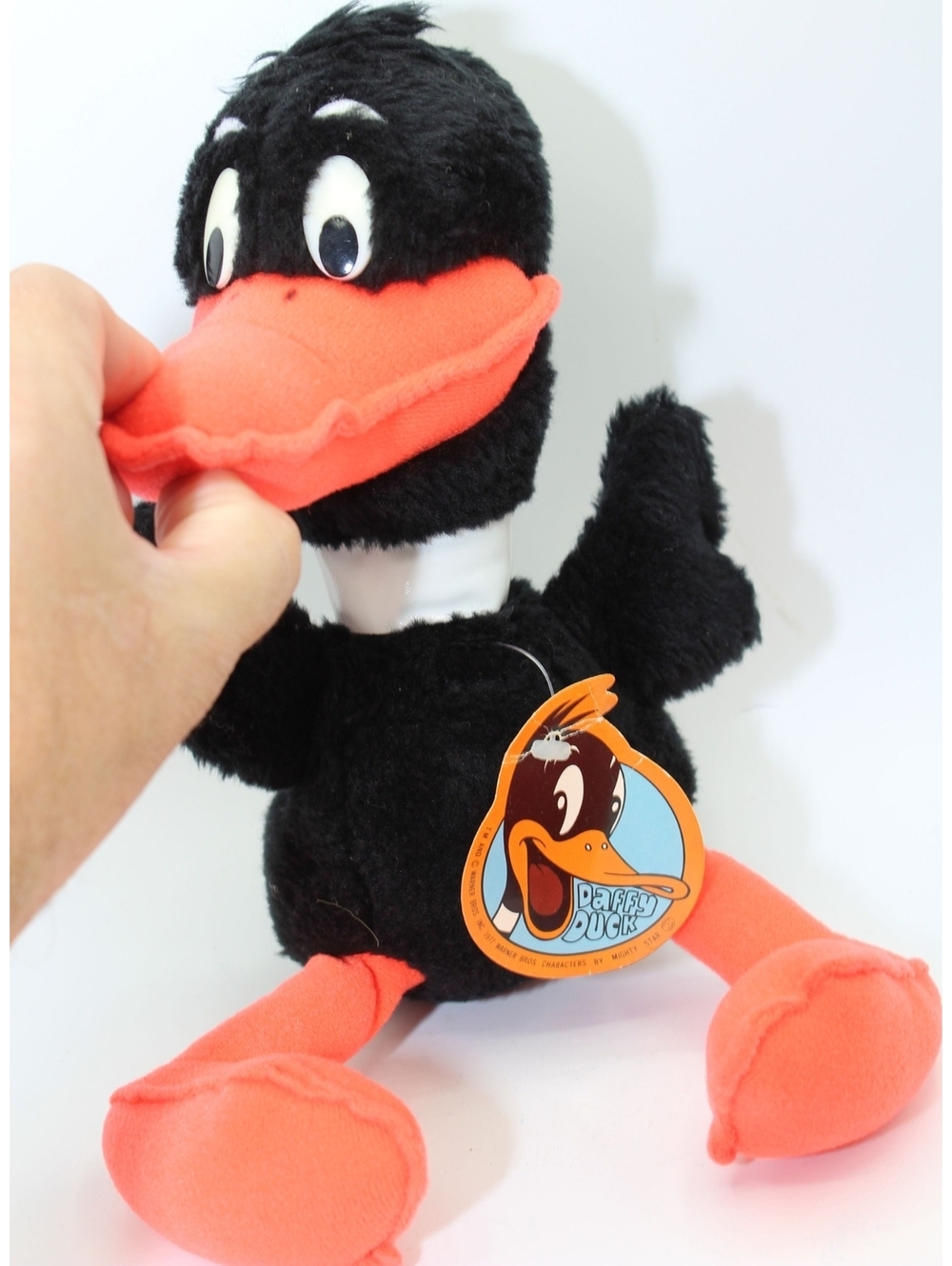 VTG 1977 Warner Bros Looney Tunes Daffy Duck 9" Plush Beanbag Mighty Star Toy